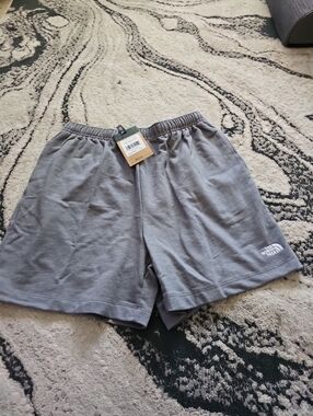 The North Face Men's Gray Athletic Fleece Shorts Medium New